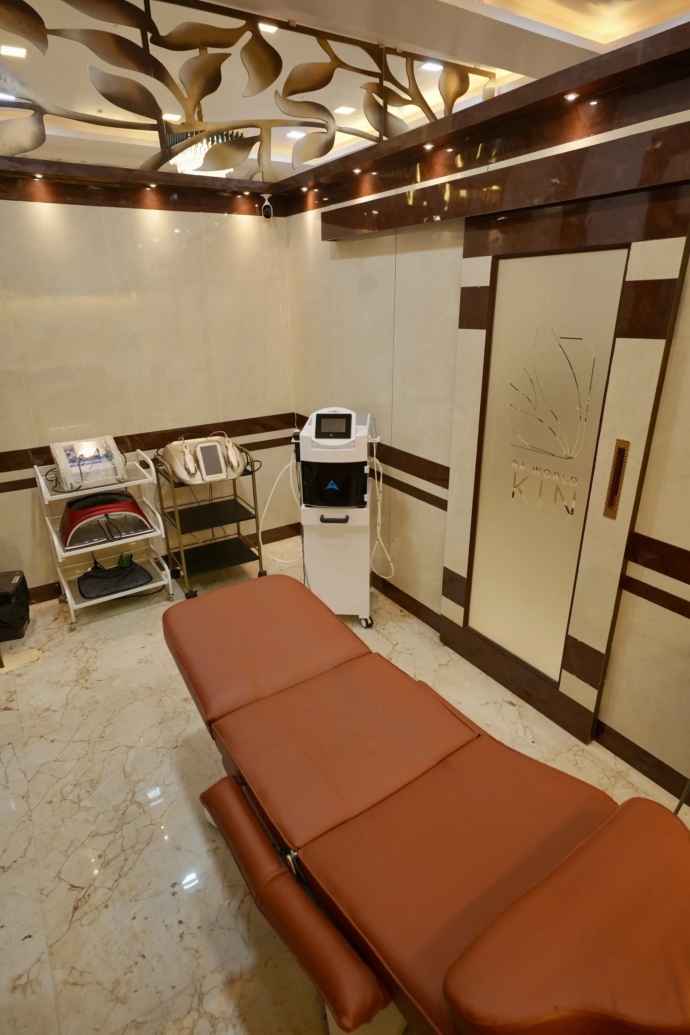 Pigmentation Treatment Cost in Kolkata: Peels vs Laser Toning vs Creams