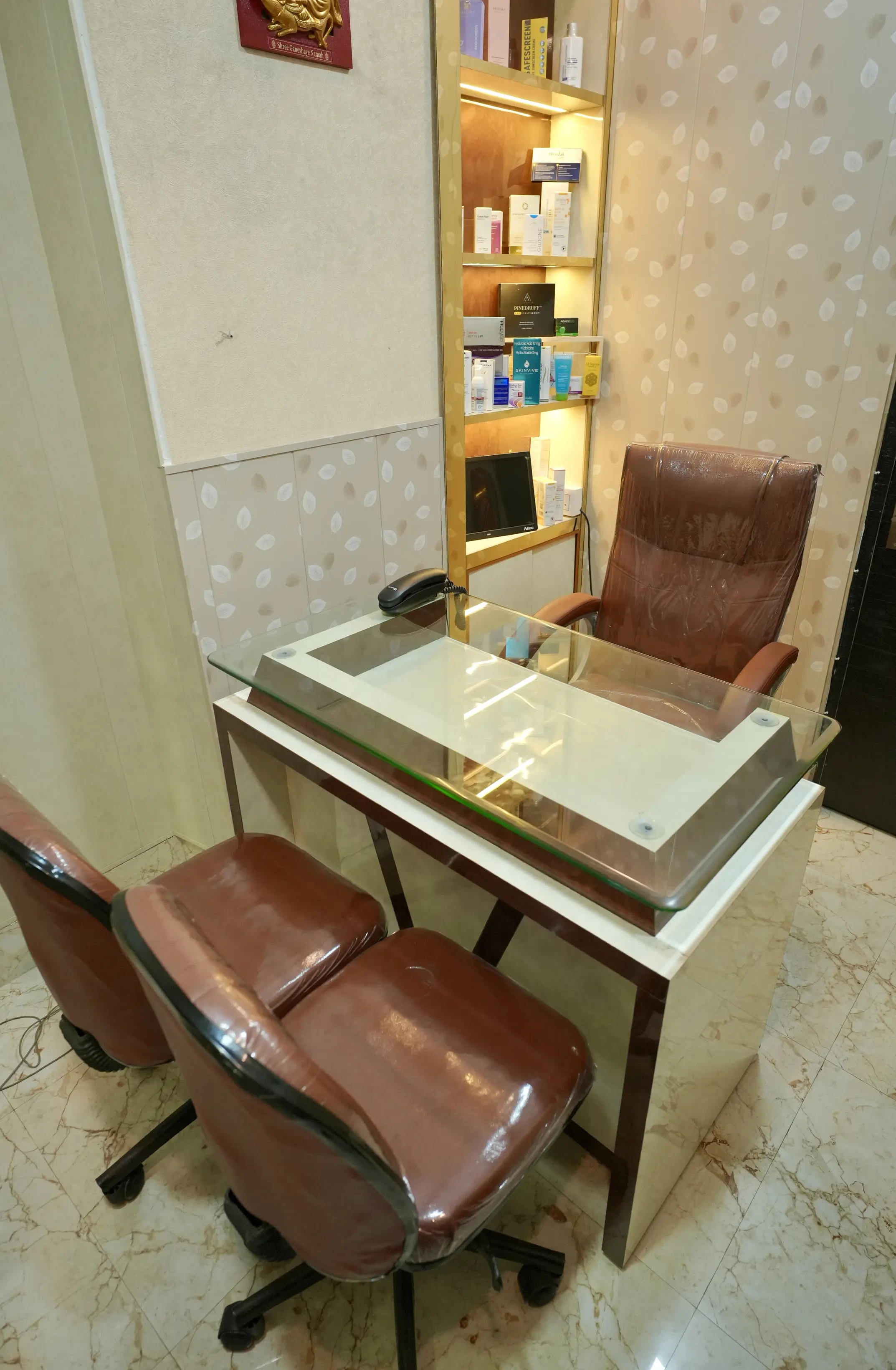 Dermatologist Near Tollygunge (Acne Scars)